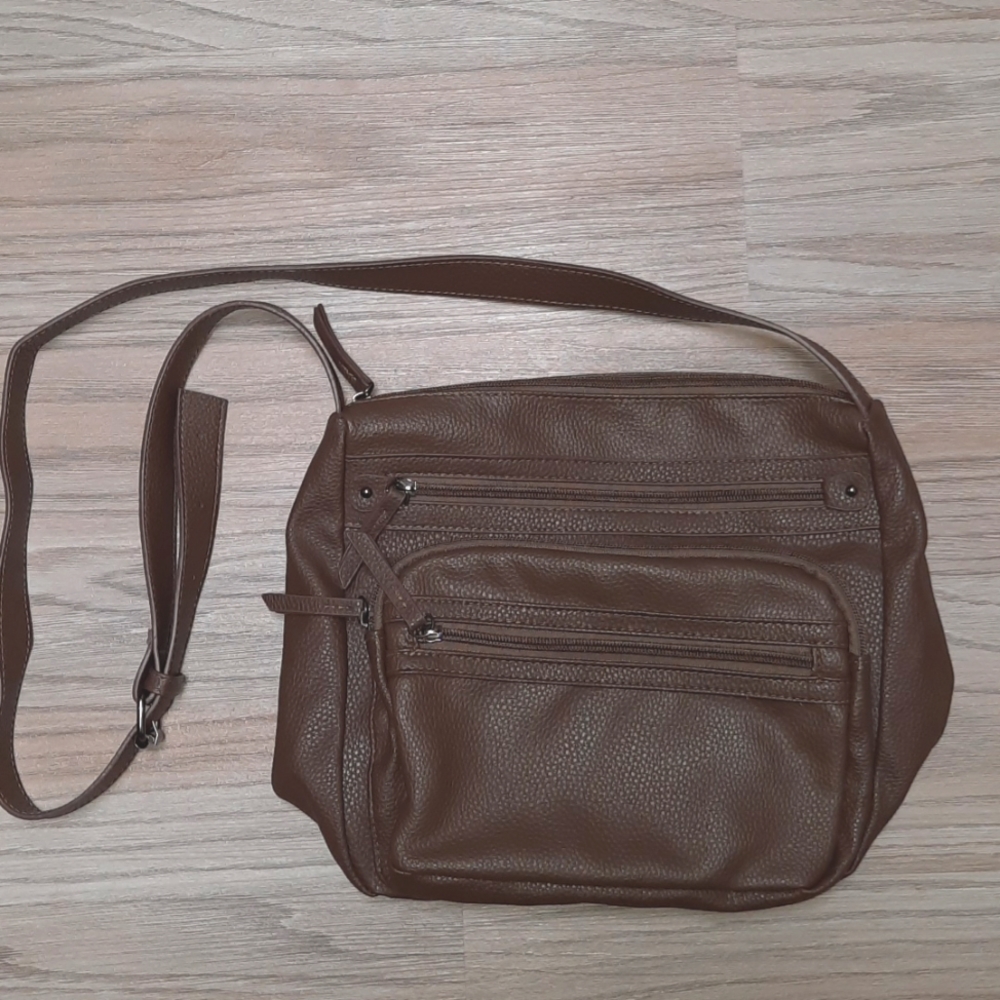 MyStyle brown faux leather purse